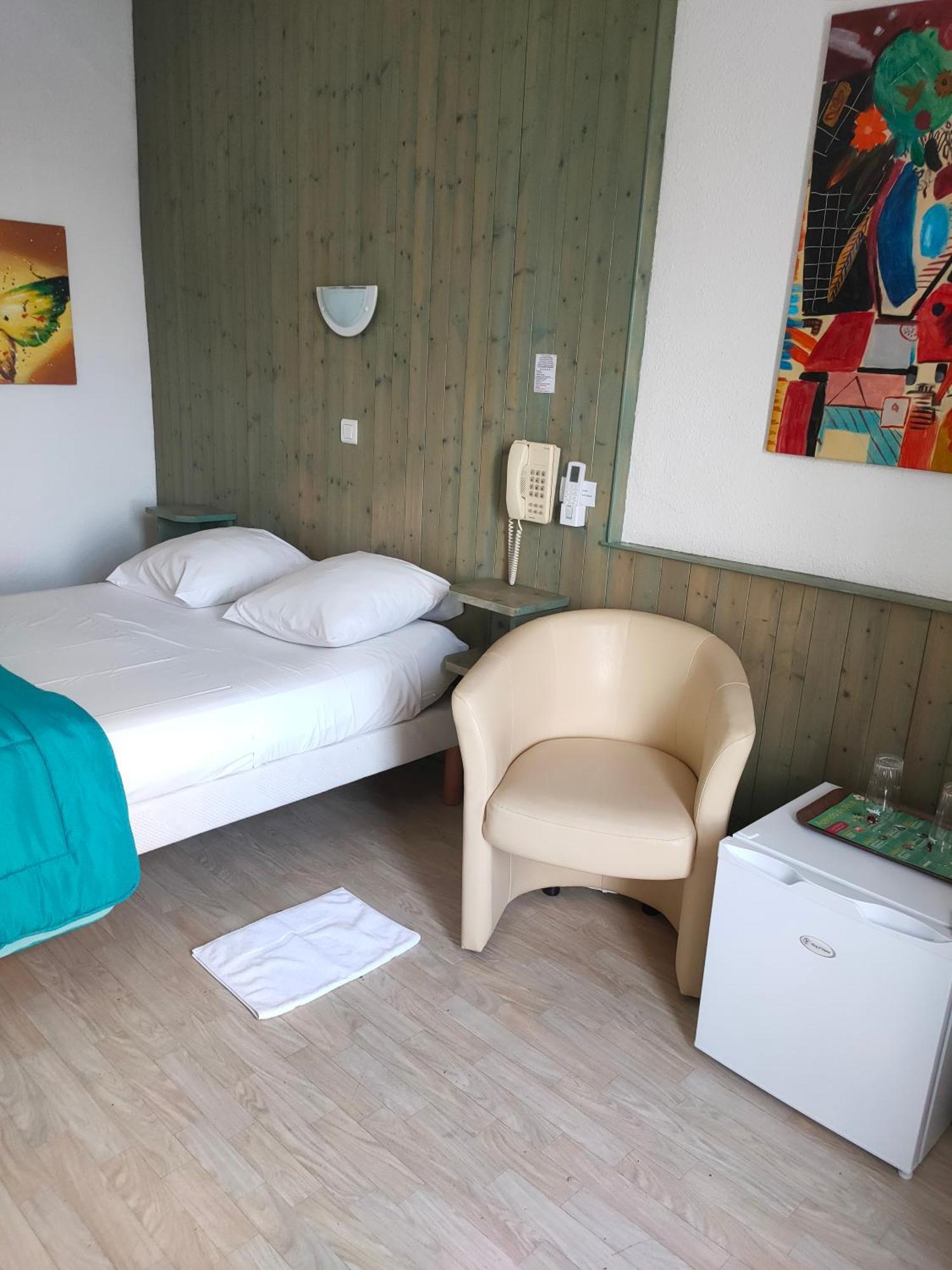 Hotel De La Grotte إيكس ليه با المظهر الخارجي الصورة